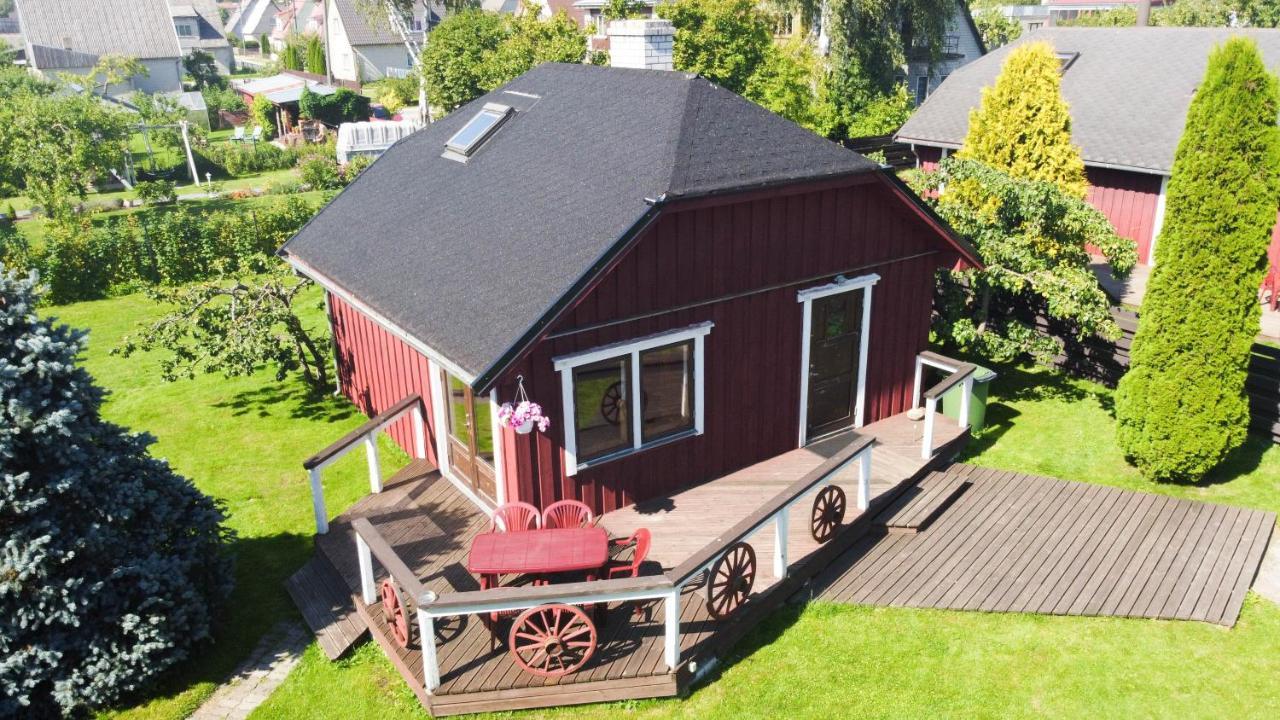 Teeny Villa Parnu Bagian luar foto
